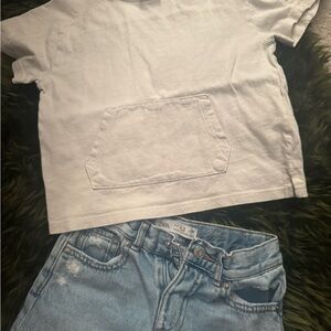 Boys Zara Kids Cream Short Sleeve Tee and denim shorts size 2-3 years
